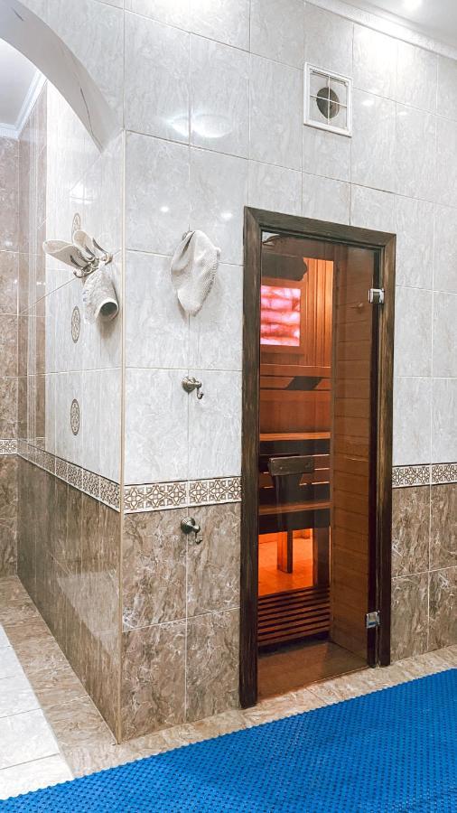 Galeon Hotel Bishkek Exterior photo